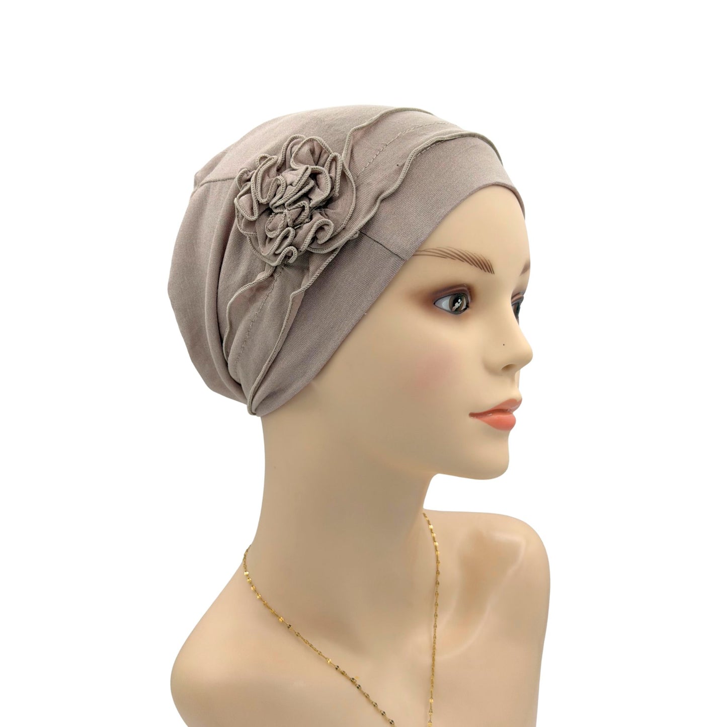 Beige turban with floral detail